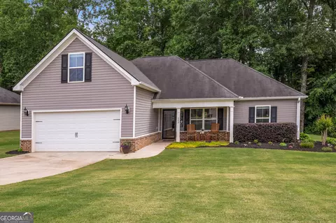 263 Stanebrook Ct, Jackson, GA 30233