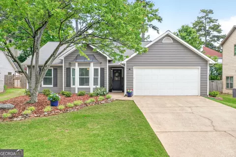 215 Tanners Ct, Johns Creek, GA 30022