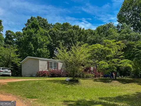 1114 Neal Rd, Commerce, GA 30530