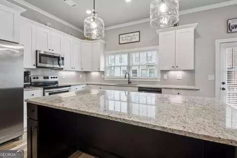 Kitchen - 2155 Rail Yard Ave, Grayson, GA 30017 photo 1 of 7