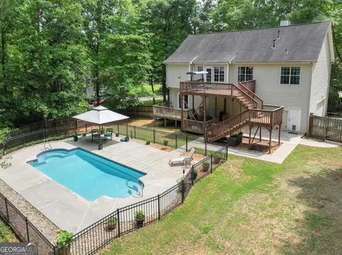 Exterior - 136 Williams Blf, Mcdonough, GA 30252 photo 16 of 17