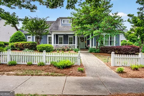 306 Horseshoe Bnd, Statham, GA 30666