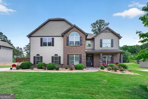 270 Darien Dr, Senoia, GA 30276