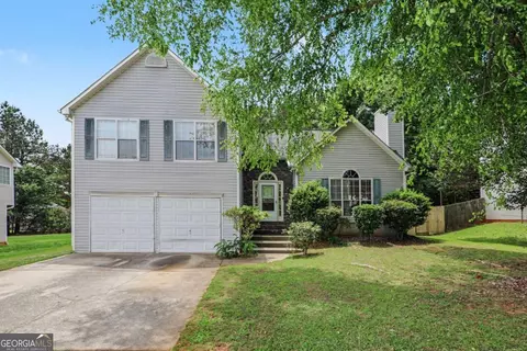 10617 Barberry Dr, Hampton, GA 30228