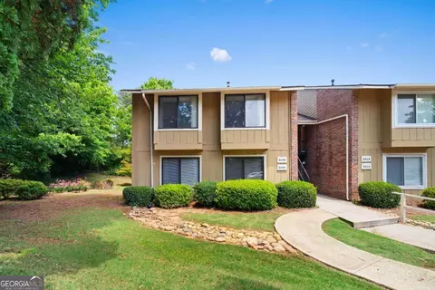 2006 Powers Ferry Trce SE, Marietta, GA 30067
