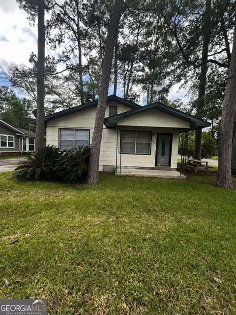 204 Davis St, Thomasville, GA 31792