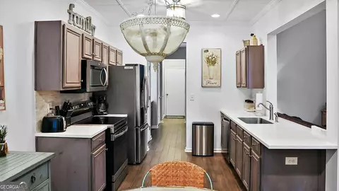 Kitchen - 375 Fairpointe Pl, Suwanee, GA 30024 photo 1 of 2