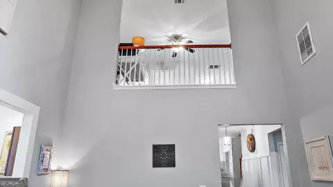 Entry Way - 375 Fairpointe Pl, Suwanee, GA 30024 photo 3 of 7