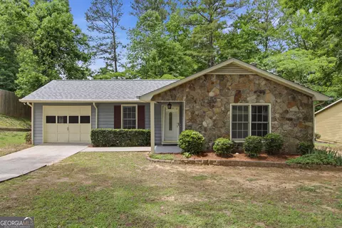1171 Salisbury Trl, Riverdale, GA 30296