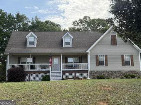 Exterior - 71 Williamson Trce, Williamson, GA 30292 photo 8 of 11