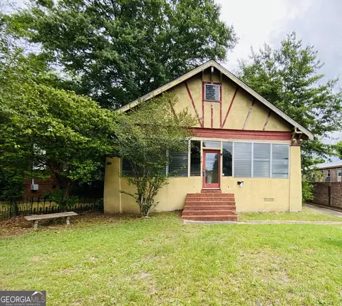 859 North Ave, Macon, GA 31211