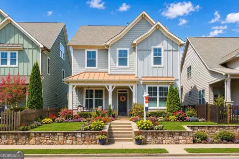 2100 Drew Dr NW, Atlanta, GA 30318