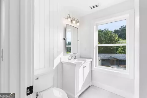 Bath - 6438 E Cherokee Dr, Canton, GA 30115 photo 8 of 11