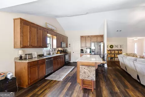 Other - 802 Brandon Dr, Winder, GA 30680 photo 4 of 12