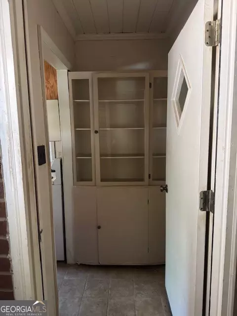 Entry Way - 201 Davis Dr, Centerville, GA 31028 photo 2 of 2