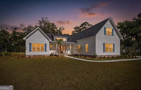 172 Old Wharf Rd, Brunswick, GA 31523