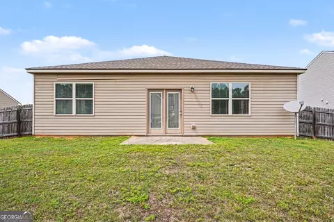 Exterior - 1989 Osprey Dr, Hampton, GA 30228 photo 4 of 5