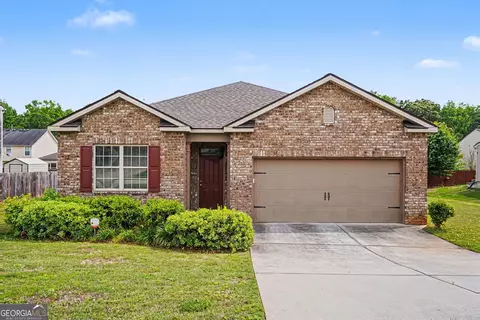 1989 Osprey Dr, Hampton, GA 30228