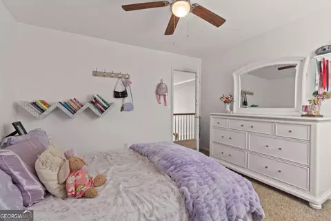 Bedroom - 243 Ribbon Leaf Vw, Suwanee, GA 30024 photo 2 of 10