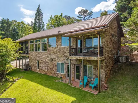325 Weoka Ct, Ellijay, GA 30540