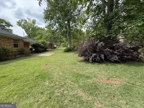 Exterior - 133 Alton Dr, Lagrange, GA 30241 photo 9 of 13
