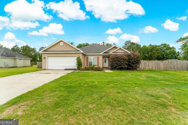 102 Keylime Ln, Guyton, GA 31312