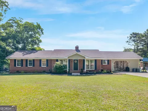 2709 Locust Grove Rd, Griffin, GA 30223