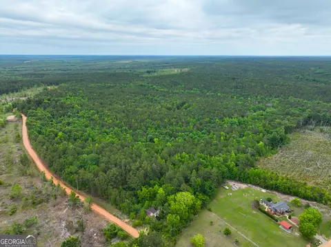 1099 Dixon Rd, Milledgeville, GA 31061