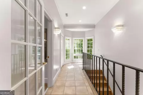 Entry Way - 593 Cross Creek Dr, Toccoa, GA 30577 photo 2 of 2