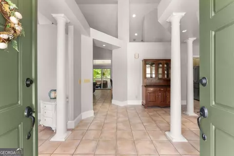 Entry Way - 593 Cross Creek Dr, Toccoa, GA 30577 photo 1 of 2