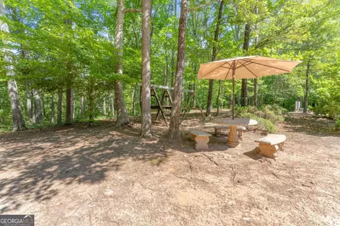 Exterior - 593 Cross Creek Dr, Toccoa, GA 30577 photo 12 of 13