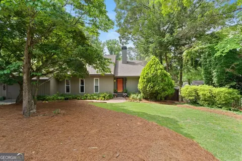 3699 Dunwoody Club Dr, Atlanta, GA 30350