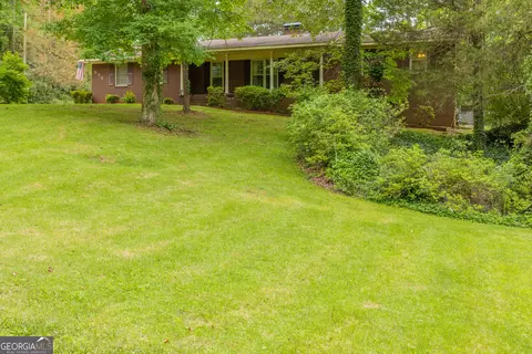 313 Johnston Dr, Thomaston, GA 30286