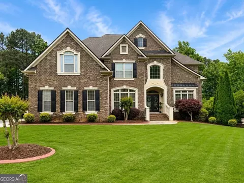 818 Treeline Dr SE, Conyers, GA 30094