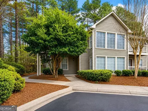 1303 Country Park Dr, Smyrna, GA 30080