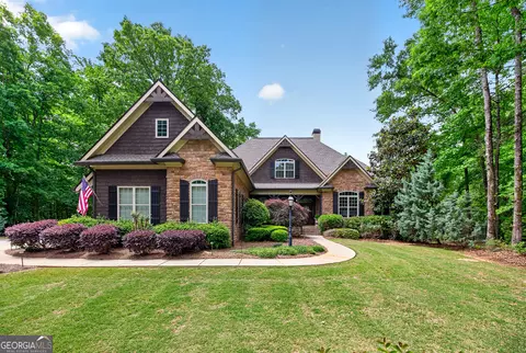 18 Willow Pl, Newnan, GA 30265