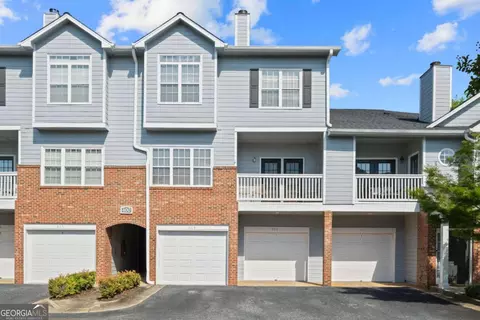 408 Vinings Forest Cir SE, Smyrna, GA 30080