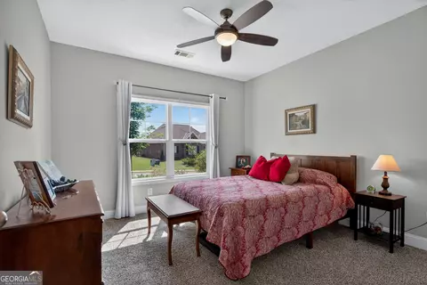 Bedroom - 206 Lagoon St #176, Lagrange, GA 30241 photo 1 of 7