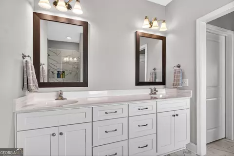 Bath - 206 Lagoon St #176, Lagrange, GA 30241 photo 6 of 7