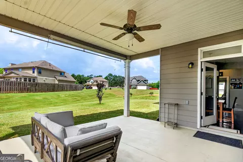 Exterior - 206 Lagoon St #176, Lagrange, GA 30241 photo 4 of 10
