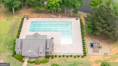 Exterior - 206 Lagoon St #176, Lagrange, GA 30241 photo 7 of 10