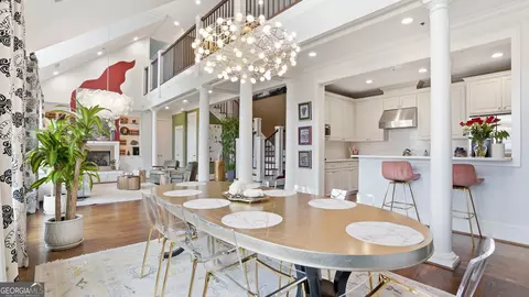 77 Peachtree Pl NE #605, Atlanta, GA 30309
