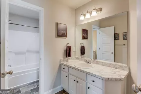 Bath - 242 Lokeys Cir, Bethlehem, GA 30620 photo 4 of 4