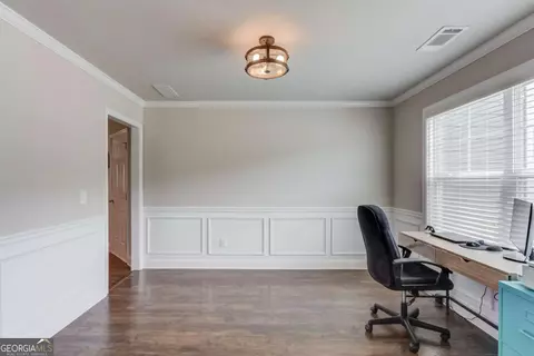 Entry Way - 242 Lokeys Cir, Bethlehem, GA 30620 photo 3 of 5