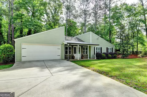 4243 N Arnold Mill Rd, Woodstock, GA 30188