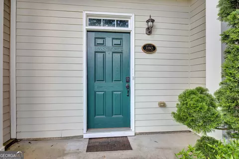 Exterior - 180 Orchard Dr, Covington, GA 30014 photo 2 of 8