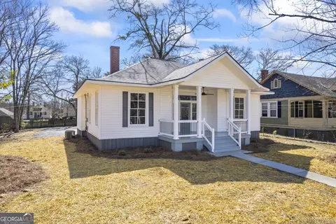 34 N Broad St, Porterdale, GA 30014