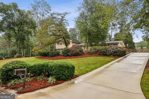 4641 Brunning Ct, Dunwoody, GA 30338