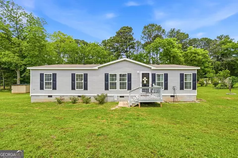 322 Chalybeate St, Manchester, GA 31816