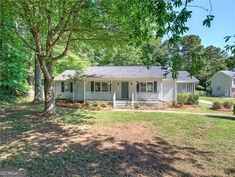 15 Popular Dr SE, Cartersville, GA 30121